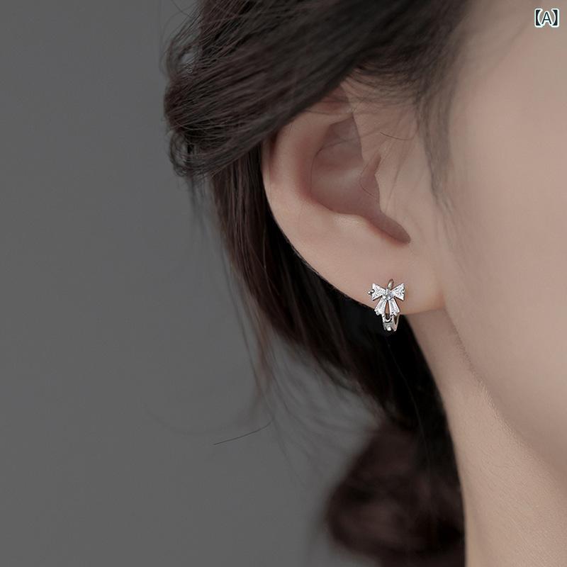 ピアス レディース シルバー925 蝶々結び フープピアス 韓国風 かわいい ガーリー 揺れる 小ぶり ミニ シンプル 銀色 両耳用 アクセサリー ジュエリー 耳飾り 輪っか 繊細 上品 エレガント カジュアル デイリー 通勤 通学 プレゼント ギフト