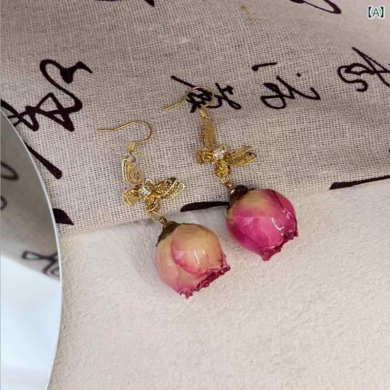 ピアス レディース 蝶々 バタフライ 天然 花 薔薇 ローズ 耳掛け式 イヤーカフ 耳飾り 優雅 上品 レトロ 古風 華やか アクセサリー ジュエリー 耳元 お洒落 かわいい 大人かわいい ギフト プレゼント デート パーティー 結婚式 成人式 卒業式 入