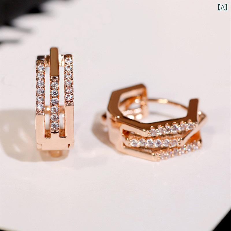 ピアス レディース アクセサリー 耳飾り イヤリング 高級感 揺れる 韓国風 デザイン ファッション 大人 シンプル カジュアル エレガント きれいめ 通勤用 デート 普段使い 仕事用 ゴールド色 おしゃれ トレンド 上品 フェミニン 華やか 軽量 曲線