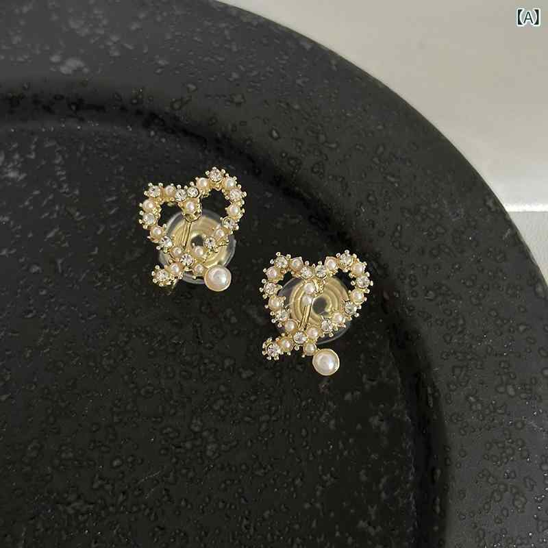 イヤリング レディース 痛くない ノンホールピアス ゴールド 高級感 パール 揺れる フランス風 アクセサリー 人気 シンプル エレガント 普段使い デート 結婚式 パーティー 卒業式 入学式 お呼ばれ 通勤 オフィス 上品 カジュアル ギフト おしゃれ