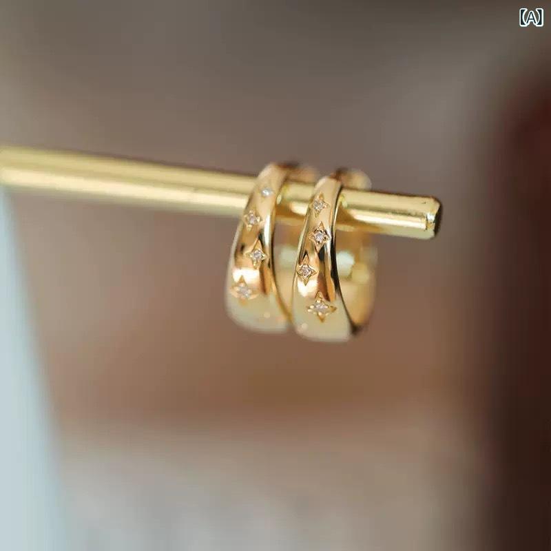 ピアス レディース スタッドピアス 両耳用 芒星 モチーフ ジルコニア 高級感 ゴールドカラー おしゃれ かわいい アクセサリー 普段使い デイリー 通勤用 お出かけ エレガント きれいめ 大人かわいい トレンド 華奢 シンプル 小ぶり ミニマル 上品 ギ
