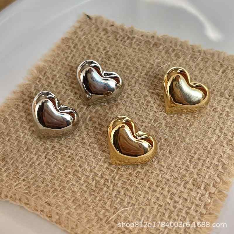 ピアス レディース アクセサリー 耳飾り イヤリング ハート モチーフ 高級感 ゴールド シルバー ジルコニア 切り替え おしゃれ かわいい 大人 かわいい シンプル 上品 高見え お出かけ パーティー デート プレゼント ギフト 普段使い デザイン ファ