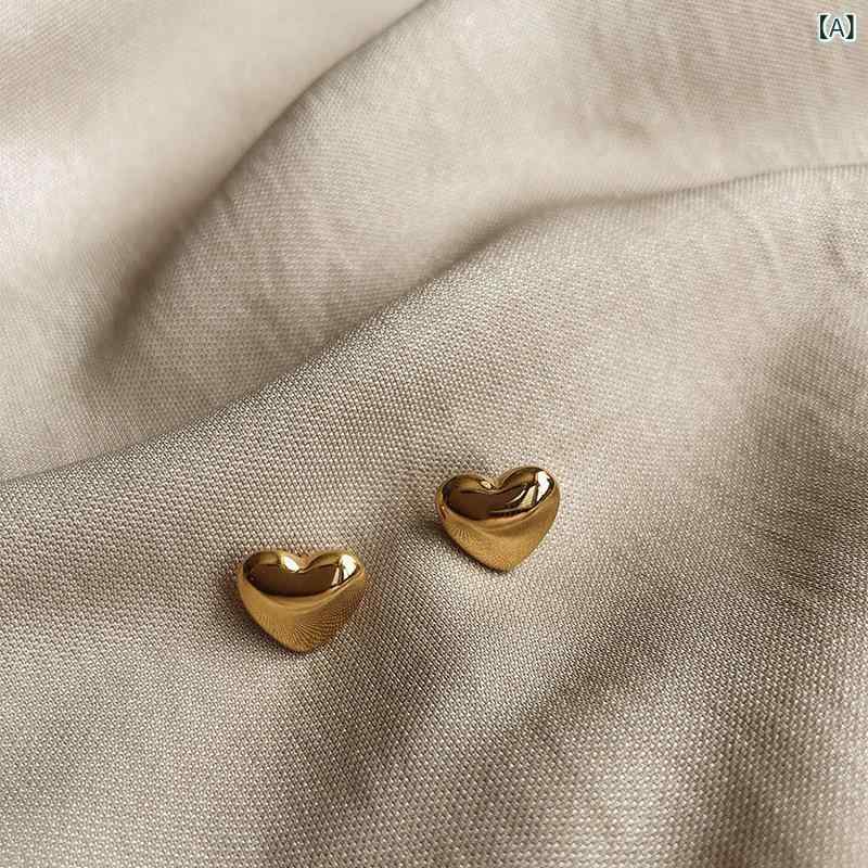 ピアス レディース スタッドピアス 18K ゴールド ハート型 チタン鋼 揺れない 小ぶり シンプル ジュエリー アクセサリー 金属アレルギー対応 普段使い 小さめ 華奢 高級感 上品 かわいい カジュアル オシャレ ギフト プレゼント オフィス デイリ