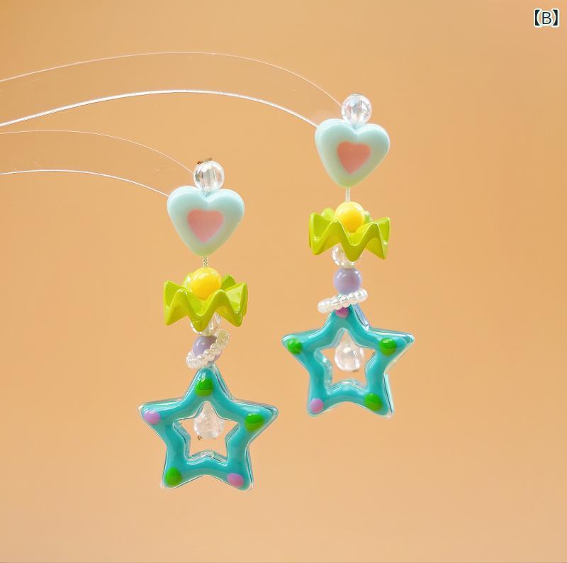 暮らしのお手伝いのピアス レディース アクセサリー ハート ビーズ モチーフ カラフル ポップ かわいい オリジナルデザイン 揺れる 個性的 小ぶり 耳飾り おしゃれ デイリー カジュアル パーティー ギフト ジュエリー 金属アレルギー対応 軽量 普段使い 韓国ファッショ｜アングル2