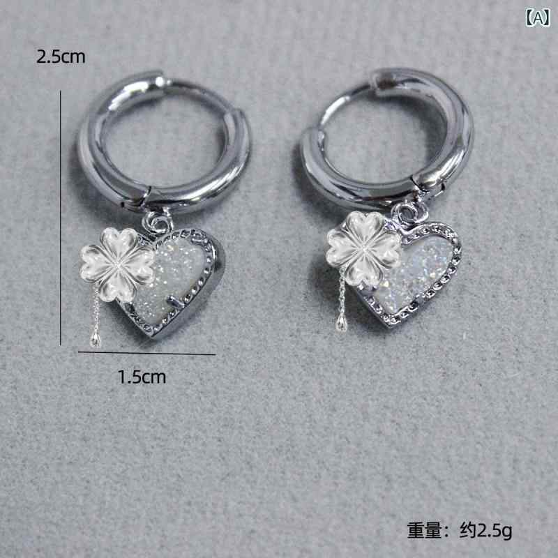 ピアス レディース アクセサリー ハートモチーフ シンプル 高級感 揺れる 小ぶり スタッド ゴールド シルバー ピンクゴールド 大人かわいい 華奢 エレガント おしゃれ デイリー カジュアル オフィス パーティー ジュエリー ギフト 贈り物 プレゼント
