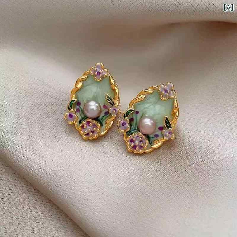 ピアス レディース アクセサリー レトロ グリーン 油絵風 花モチーフ アンティーク調 クラシック 豪華 上品 宮廷風 バロック調 天然真珠風 パール 耳飾り 耳元 おしゃれ かわいい ギフト