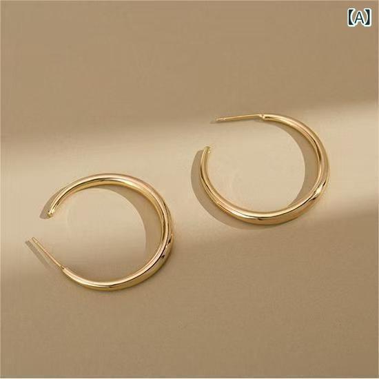 ピアス レディース アクセサリー フープピアス ゴールド リングピアス シンプル おしゃれ 上品 高級感 大人かわいい 耳飾り 華奢 ジュエリー 普段使い デイリー 通勤 ギフト プレゼント 贈り物 誕生日 記念日 揺れない 装着簡単 軽量 合わせやすい
