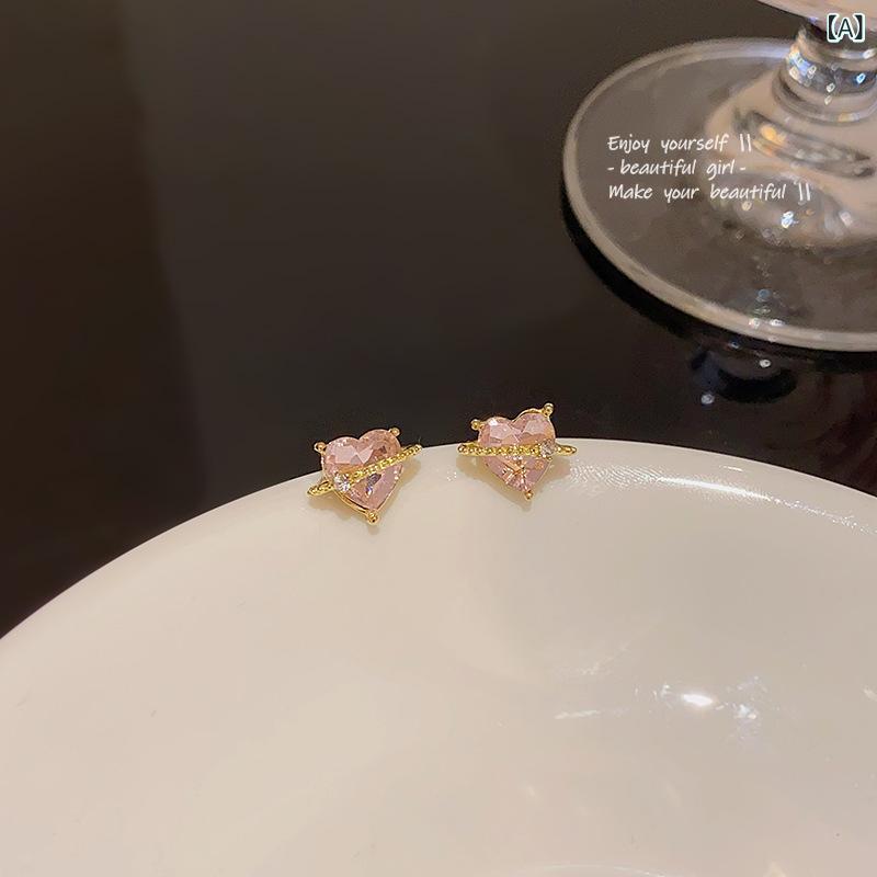 ピアス レディース ジルコニア ハート ピンク色 シルバー925 針 小ぶり シンプル アクセサリー 上品 かわいい 華奢 カジュアル 大人 きれいめ 人気 オシャレ 高見え スタイリッシュ 普段使い デイリーユース パーティー 耳飾り スタッドピアス