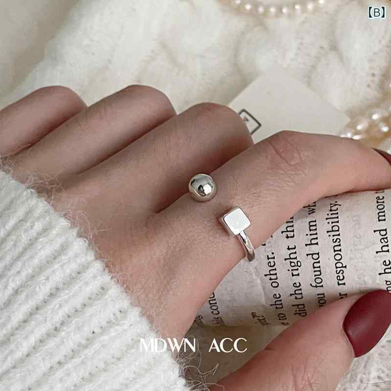 暮らしのお手伝いの指輪 レディース 大きいサイズ ゆったり 体型カバー 指輪 ジルコニア 金属 個性的 簡素 おしゃれ 纏わりデザイン 重ね付け ニュアンス 彫金風 槌目感 シンプル アクセ アクセサリー ジュエリー 高見え 通勤用 普段使い デイリーユース パーティー｜アングル2