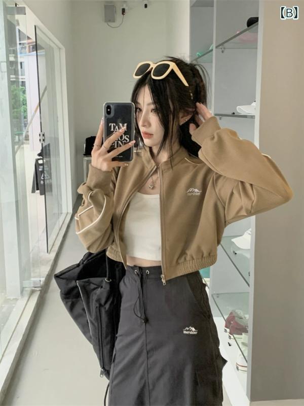 暮らしのお手伝いのトレーナー レディース 秋服 長袖 スタジャン アウター アメリカンレトロ ショート丈 スウェット ゆったり 丈短め 羽織り 体型カバー 細見え クロップド丈 スポーティー カジュアル 普段使い 重ね着 伸縮性 切り替え コットン混 オーバーサイズ コン｜アングル2