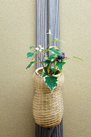 楽天市場】竹 花入(アート・美術品・骨董品・民芸品|ホビー 楽天市場】竹 花入(アート・美術品・骨董品・民芸品|ホビー