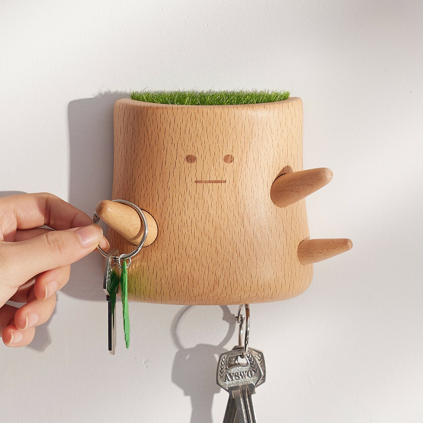 木の妖精 ボーちゃん キーラック キーフック 壁掛け 粘着 おしゃれ かわいい カギ 鍵 玄関 インテリア キーホルダー 収納 木製 台湾 文創 トスム TOSMU