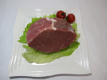 【冷凍】興農ファーム　牛肉（興農牛）モモブロック　500g※「冷凍品のみ」10800円以上のご注文で、「冷凍便」の送料無料となります。のサムネイル