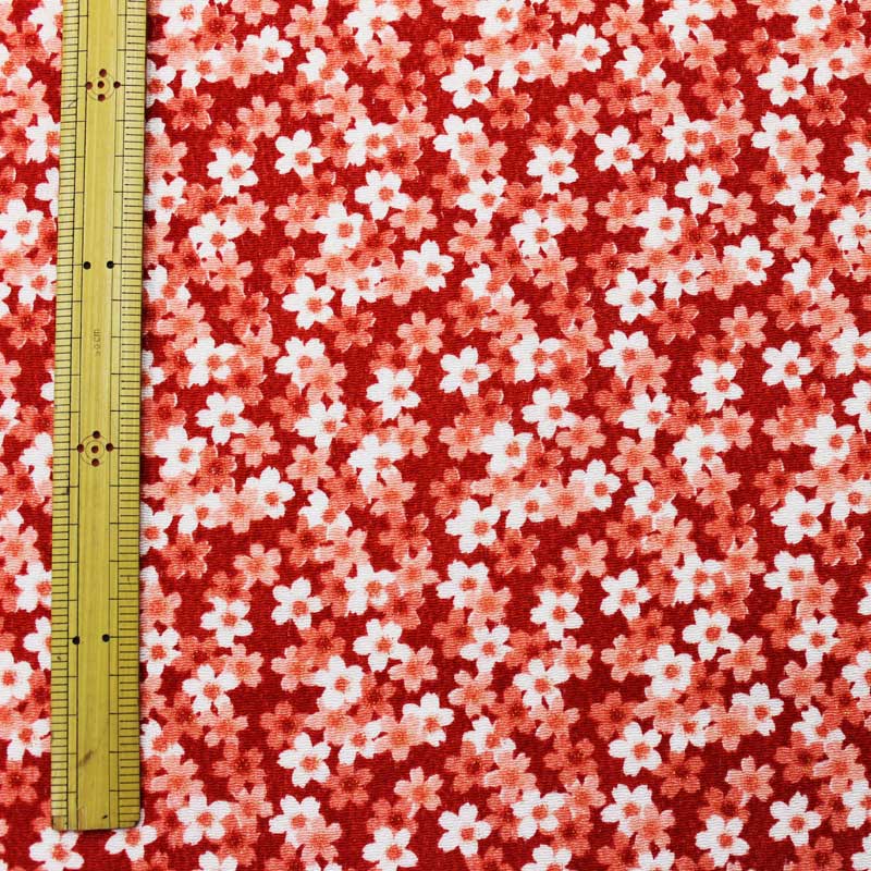 レーヨンちりめん　金彩桜ざんまい文様　赤