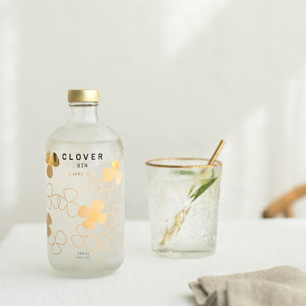 ベルギー【スピリッツ】クラフトジン CLOVER GIN『 クローバージン ラッキー4 500ml 箱なし 』結婚式 披露宴 御祝 内祝 ギフト母の日 父の日 敬老の日 誕生日プレゼントバレンタイン ホワイトデー クリスマス 御中元 残暑見舞い 御歳暮 御年賀
