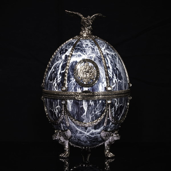 ラドガ【正規品プレミアムウォッカ】LADOGA 『 インペリアルコレクション グレーマーブル 700ml箱入 』 ヴェネツィアングラス4個付デキャンタ ファベルジェのイースターエッグ ラトビア産 卵型 キラキラ 高級 ラグジュアリー インスタ映え