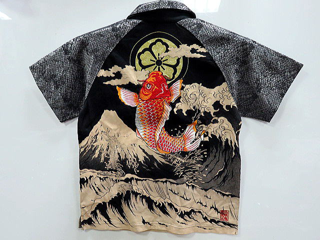 絡繰魂　カラクリ魂 和柄 半袖ポロシャツ　緋鯉刺繍　パイソンレイヤード　KARAKURI