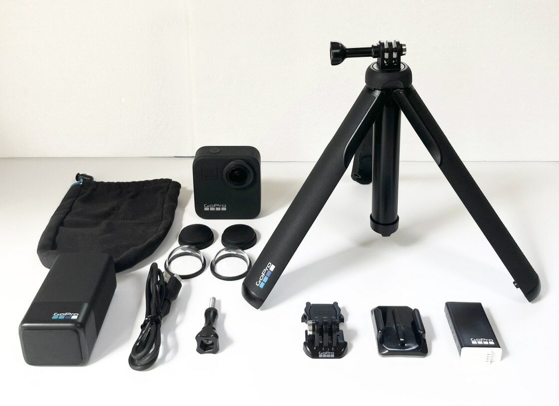 GoPro(ゴープロ) アクションカメラ ビデオカメラ GoPro MAX CHDHZ-202-FX 三脚 自撮り棒付き【中古】【可】【25300980668084】