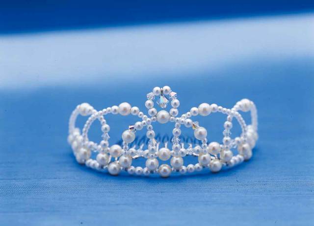 ピュア・アクセサリー [#4495 (ティアラ)]　【パナミ手芸メーカー直販　タカギ繊維】