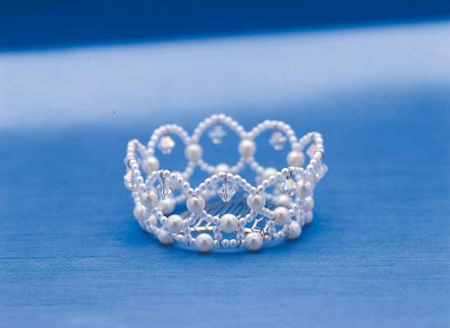 【完成品】ピュア・アクセサリー [#4497 (クラウン)]　【パナミ手芸メーカー直販　タカギ繊維】