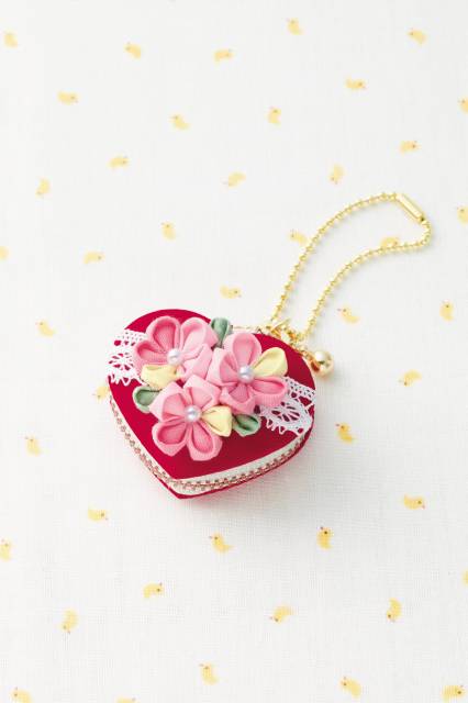 ハート型マカロンコインケース [CO-24 (ストロベリー)]　【パナミ手芸メーカー直販　タカギ繊維】