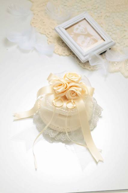 バラのスウィートリングピロー [RP-17]　【パナミ手芸メーカー直販　タカギ繊維】