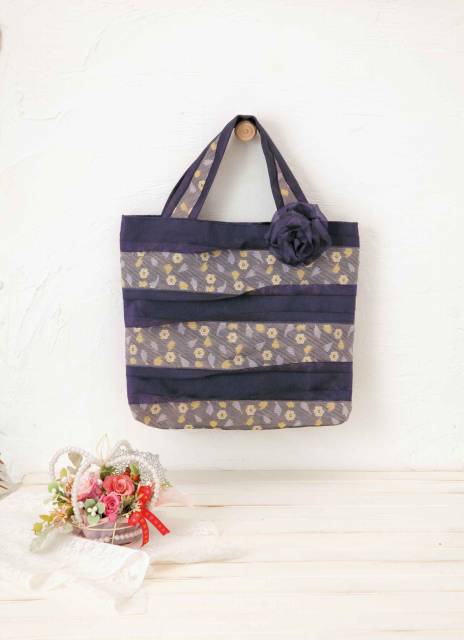 たたみテープお花のおでかけバッグ [T-33 (紫)]　【パナミ手芸メーカー直販　タカギ繊維】