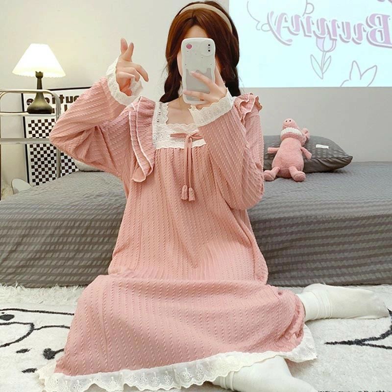 パジャマ　オシャレ　大人 ビクトリア 春秋　冬 レディース パジャマ コーラル ベルベット 厚手 ホームウェア アウター スーツ