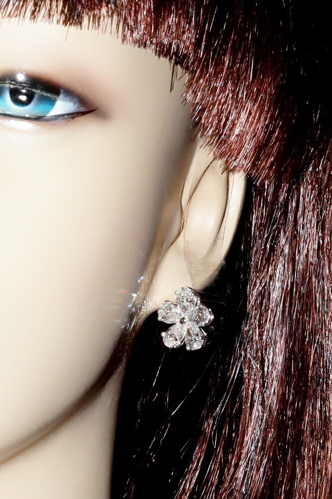 ブルガリ ピアス K18WG ダイヤ10P(合計約7.62ct)(0.90ct(E-VS2-VERYGOOD-NONE)他) ...