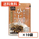 ※　メール便商品の配達についてご確認下さい　※・メール便商品は基本的にポスト投函となります(日時指定不可)・ポストに投函できない場合のみ手渡しの配達となります・不在時、ポスト投函が出来ない場合は不在票をお入れいたします・保管期限内にお受け取りが完了しない場合は自動的に返送されます・ご注文者と送付先が異なる場合は「注文者」へ返送されます・複数個ご注文の際はおまとめしてお送りする場合がございます・メール便商品を2点以上ご注文の際はメール便2通でお送りする場合がございます・メール便商品を3点以上ご注文の際は宅配便でお送りする場合がございます■　商品説明食品添加物（着色料・酸化防止剤・甘味料）を一切使用していない、鉄分が豊富なひじきのふりかけです。まるでひじきの煮物のような、甘辛い味わいに仕上げました。■　内容量35g■　賞味期限（メーカー製造日より）10カ月■　原材料名調味顆粒（国内製造（乳糖、砂糖、食塩、ひじき粉末、粉末醤油、蛋白加水分解物、発酵調味液粉末））、味付ごま（国内製造（いりごま、砂糖、食塩、ひじき粉末、蛋白加水分解物、発酵調味液粉末））、味付ひじき（ひじき、水飴、砂糖、醤油、魚介調味料）、味付ごま（国内製造（いりごま、砂糖、食塩、抹茶、蛋白加水分解物、酵母エキス））、味付大豆（いり大豆、砂糖、食塩、醤油）、いりごま（国内製造）、乾燥にんじん、味付鰹削り節、のり、（一部に小麦・乳成分・ごま・大豆を含む）■　アレルギー情報小麦・乳成分・ごま・大豆（本品の製造ラインでは、えび・かに・卵を含む商品を生産しています。（特定原材料対象））■　栄養成分（小さじ1杯（2g）当たり）エネルギー8kcal、たんぱく質0.3g、脂質0.4g、飽和脂肪酸0.05g、炭水化物1g、糖質0.8g、食物繊維0.2g、食塩相当量0.2g、鉄0.3mg■　販売元株式会社　浜乙女[送料無料商品][JAN: 4902915369509]