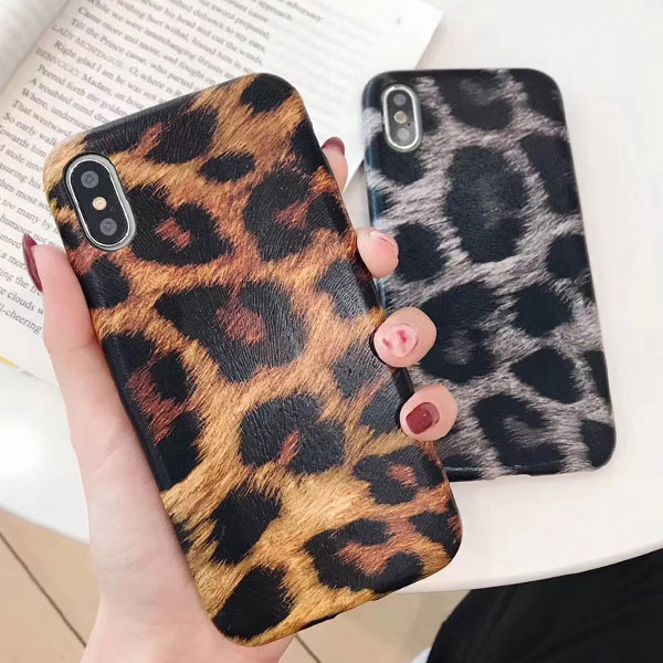 iPhone Design Case leopard pattern iPhoneケース ヒョウ柄 レオパード 虎 秋 冬 上品 シンプル おしゃれ スタイリッシュ アイフォンXR Xs Max Xs X 8 7 8プラス 7プラス ブランド デザインケース スマートフォンケース スマホケース スマホカバー アイフォンケース