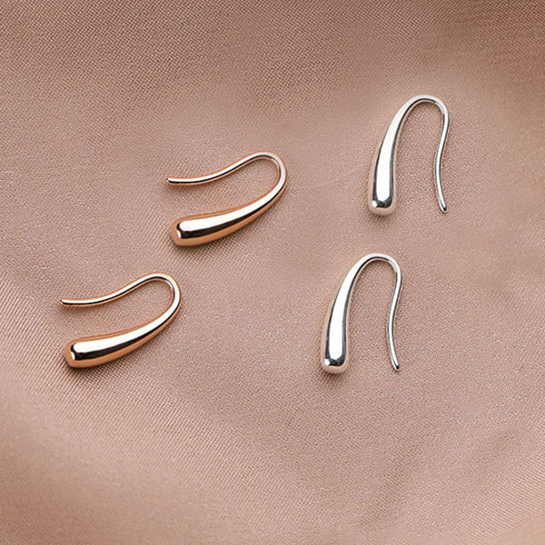 Silver925 Earrings シルバー 925 ティアドロップ 涙 ピアス シルバー925 アクセサリー ジュエリー シンプル 銀 金属アレルギー レディース 女性用 母の日 誕生日 記念日 クリスマス ラッピング ギフト 母 彼女 妻 おすすめ 送料無料 Silverの商品画像 3