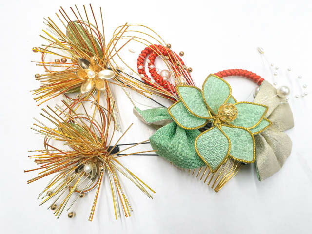 楽天スーパーセール最大半額【中古】【着物】和装小物 髪飾り 3点セット 花・パール r7w02-562【リサイ..