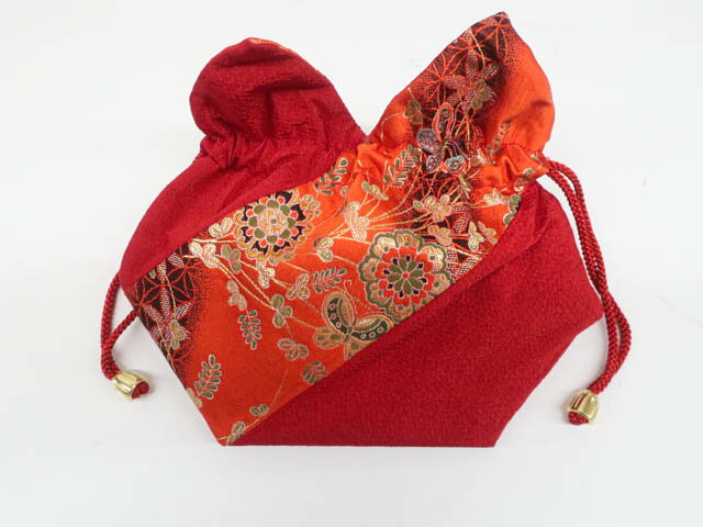 楽天スーパーセール最大半額【中古】リサイクル着物 和装小物 和雑貨 巾着 古典柄 金糸 kyo7w08-1191【..