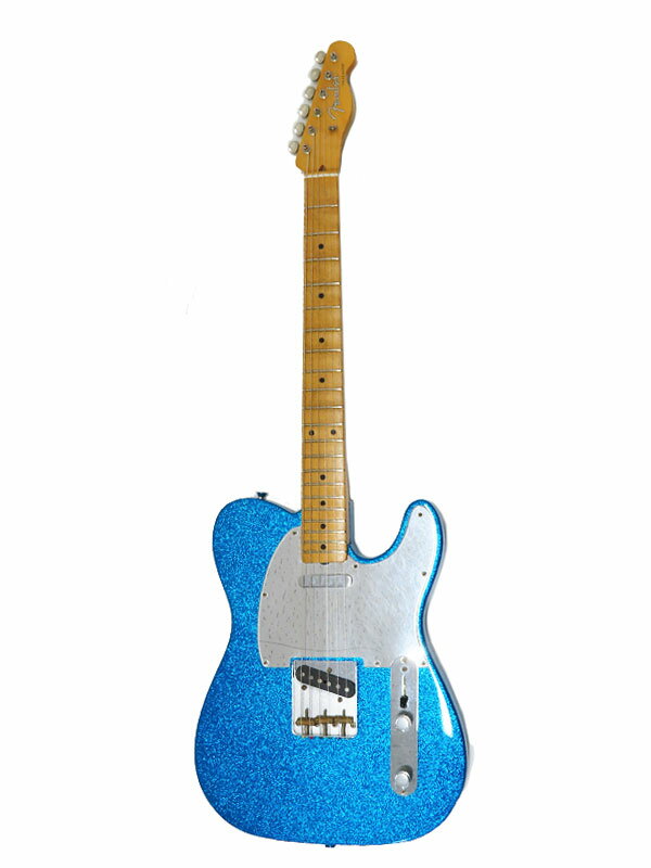 【FenderMEXICO】フェンダーメキシコ『エレキギター』J Mascis Telecaster 1週間保証【中古】 名　称 エレキギター 型　番 J Mascis Telecaster 種　類 エレキギター 材　質 ボディ：アルダー ネック：メイプル フィンガーボード：メイプル ピックアップ：オリジナルピックアップ 重　量 約3.70kg ギャランティー 販売店印有 付属品 オリジナルソフトケース 保証期間 1週間保証 ランク AB品 状　態 【ネック】：ストレート 【フレット】：残り7割程度 【トラスロッド】：余裕あり 【ナット幅】：約43.1mm エイジド加工モデルになります。 その他プレイヤーズコンディションには特に目立った問題はありません。