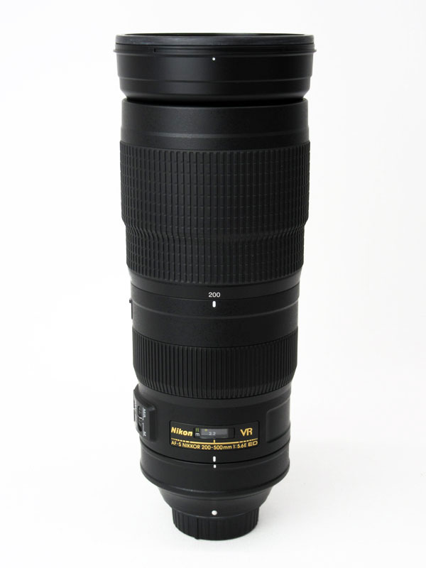 ニコン『AF-S NIKKOR 200-500mm f/5.6E ED VR』AFSVR200-500E FXフォーマット デジタル一眼レフカメラ用レンズ 1週間保証【中古】b03e/h12AB