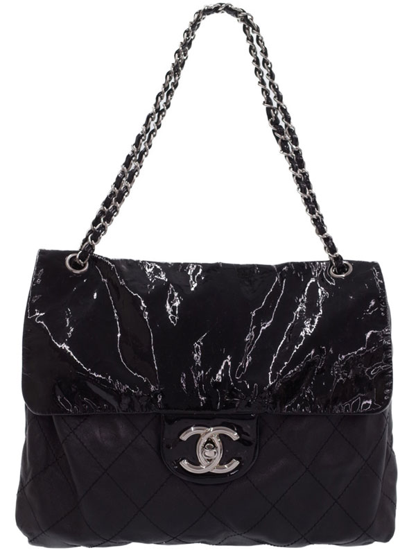 【CHANEL】【シルバー金具】シャネル『マトラッセ チェーンショルダーバッグ』レディース 1週間保証【中古】