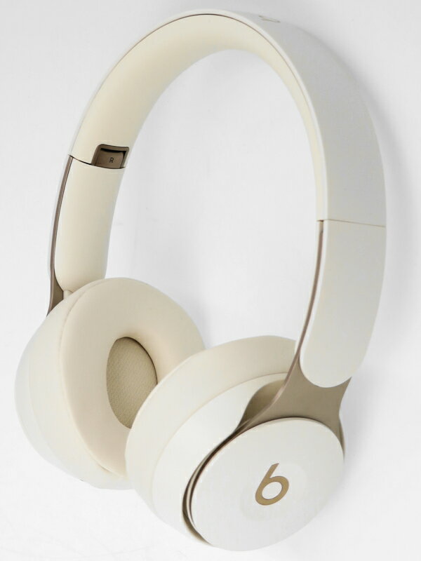 【Beats by Dr.Dre】ビーツバイドクタードレー『Beats Solo Pro アイボリー』MRJ72FE/A ワイヤレスヘッドホン 1週間保証【中古】のサムネイル