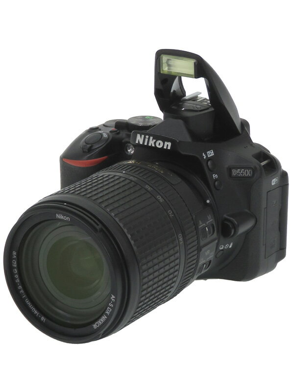 【Nikon】ニコン『D5500 18-140 VR レンズキット ブラック』2015年2月発売 デジタル一眼レフカメラ 1週間保証【中古】