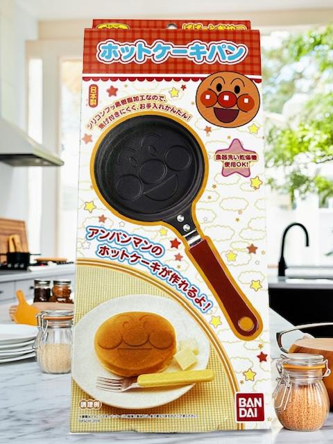 ★アンパンマン ホットケーキパン ぱぱっとおやつ★バンダイ 生活雑貨 キャラクター雑貨 あんぱんまん フライパン ホットケーキ お菓子作り 製菓道具 製菓用具 製菓グッズ 抜き型 型抜き かわいい 人気