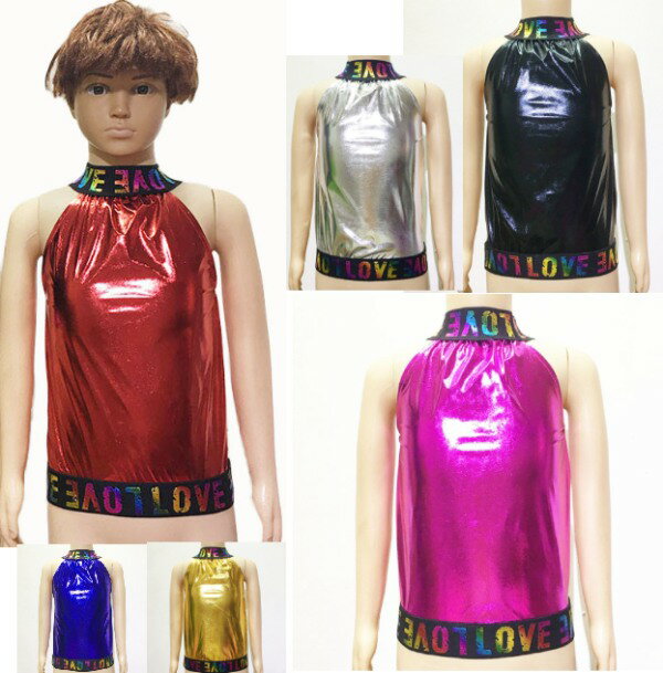 商品説明 タンクトップ、6色、6サイズに展開。ダンスなど大きな動きに最適。パール風メタリック生地は表面にプリントコーティングしてあり、発色がとても美しく輝く。光を反射し、舞台衣装として抜群 ▼メタリック素材について 通常の洗濯は出来ません。 万全の商品管理、保管しておりますが、 摩擦、季節湿気の原因で多少剥がれや、塗粉が落ちることがあるので、 ご了承の上ご注文お願い致します。 品質に関して 本番での舞台栄えのみを考えたデザインのため、海外生産となります。日本製と比べ、縫製が甘い所がありますので、出荷の際に、一着ずつ検品しております。当店では、使用可能なものという範囲で商品仕入、販売しております。万が一お届けいたしました商品に不備があった場合は、例えば、小さいシミ、汚れ、多少の糸のほつれ、左右対称1〜2cmの誤差、などご使用に問題のないものは不良品扱いは致しません。機械による生産過程において、どうしても発生する場合がございますが、ご了承の上お買い上げ下さいますようお願い申し上げます。 生地、縫製上に穴が空いている、など、不良品となりますので、ok気軽くに弊社にご連絡ください。交換いたしますので、どうぞよろしくお願いいたします。 ▼海外製品のため、日本サイズと一致しておりません、 詳細寸法にて確認し、お子様のご身長を合わせてご確認くださいませ。サイズ詳細等の測り方はスタッフ間で統一、徹底はしておりますが、若干の誤差がある場合がございます。