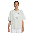 ナイキ(nike) ウィメンズ NSW ク ラシックス ボクシー S/S トレーニングウエア 半袖Tシャツ FQ6601-051