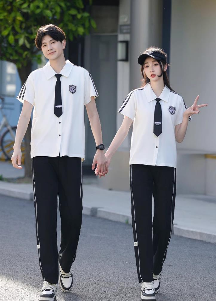 韓国風ラペル襟スポーツ風Tシャツ小学生半袖シャツJK制服 中学生演奏ユニフォーム夏スーツカレッジ風フェイクツーピース小学校高校卒業写真制服セットアップカップル友達姉妹服アクティビティズボントップシャツ紳士服