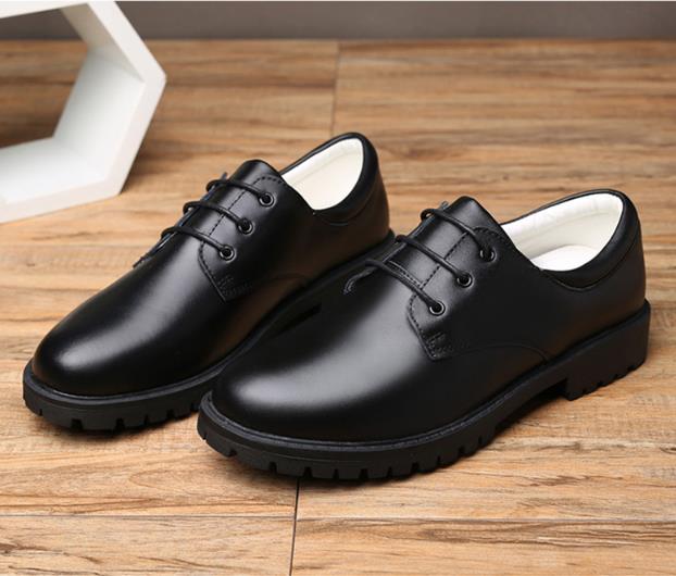 春秋メンズ人気男の子明るい黒靴ボーイズ靴レザーシューズ子ども靴くつフォーマルシューズ 子供 靴 フォーマルシューズ 黒 白 結婚式 キッズ 発表会コンクール コ...