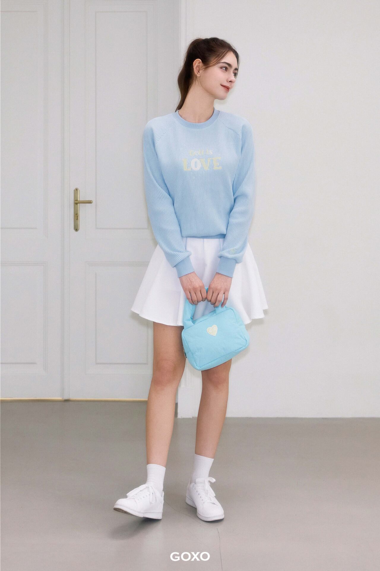コスメジャングルの【GOXO ゴーエックスオー】ゴルフウェア レディース 秋冬 長袖 トップス/韓国 おしゃれ かわいい おすすめ 人気 ブランド/ライトブルー(ゴルフイズラブワッフルマンツーマン)｜アングル3