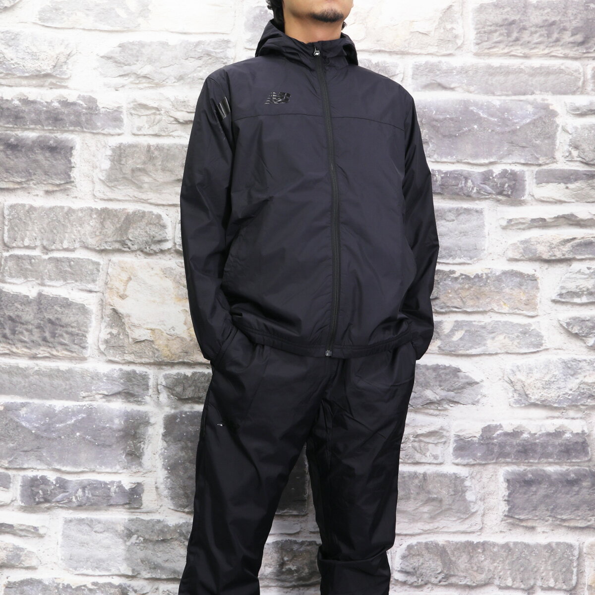 ニューバランス ウインドブレーカー 上下 セットアップ 冬 メンズ newbalance マルチトレーニング 裏起毛 トリコット フルジップ パーカー パンツ 防風 はっ水 撥水 秋 冬 暖かい 保温 Black Out AMJ45283 最強配送 黒 ブラック 新作| 上下セット 大きいサイズ 有