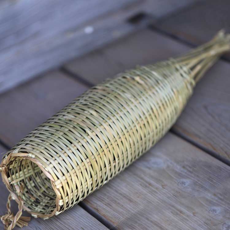 フィッシュグリップ 21.5cm フィッシュキャッチャー 虹色ステンレス加工 釣り具 サビに強い 魚掴み 耐久性 軽量130g コンパクト フィッシング 父の日 釣り好きアウトドア