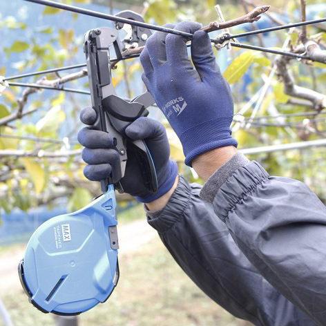 MAX 強保持力テープナー HT-S60E 大口径タイプ 最大結束径φ53mm 園芸用結束機 マックス 誘引結束機