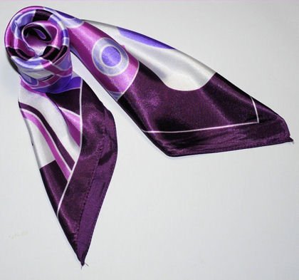 カラフル艶やかなシルク調スカーフ シルクロードの起点【西安】からの贈り物 美品激安 60角企業制服スカーフ