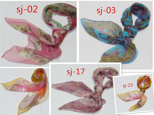 大人気肌触りふんわり柔らか 薄手スカーフ 【全25色】レディース 90角スカーフ　シルクロードの起点【..